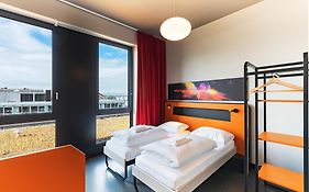 Meininger Hotel Geneve Centre Charmilles